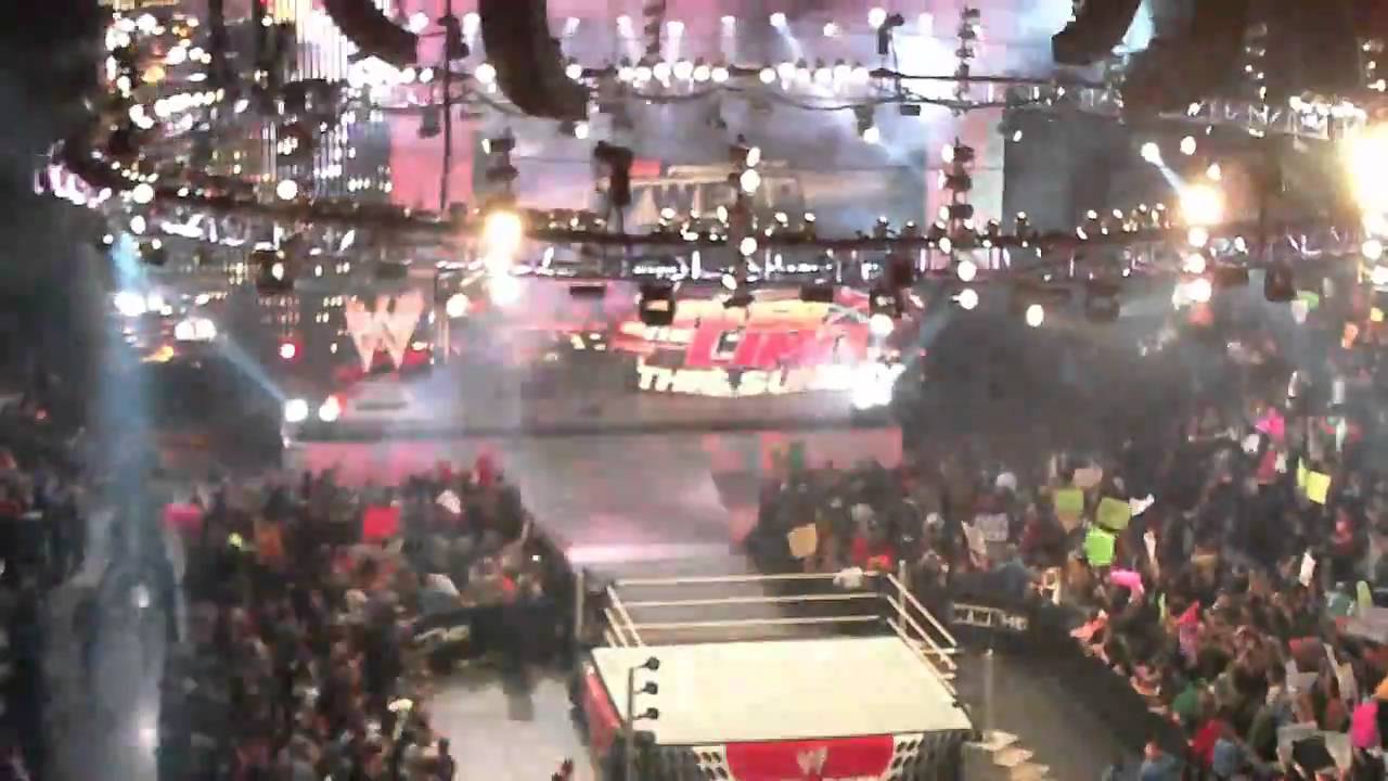 WWE Raw Live!