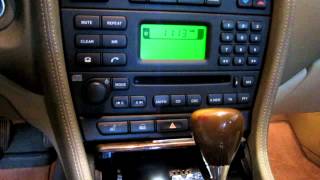 Parting out a 2004 Jaguar S Type   120374