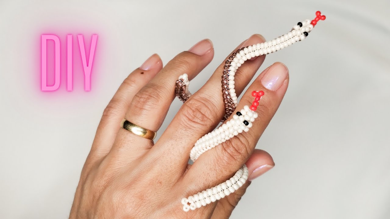 Como fazer cobra de miçangas passo a passo 🐍 Beaded snake tutorial