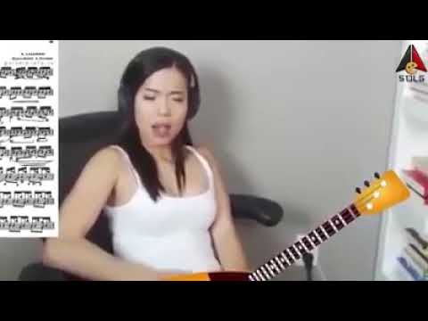 NovaPatra-La guitarra de lolo