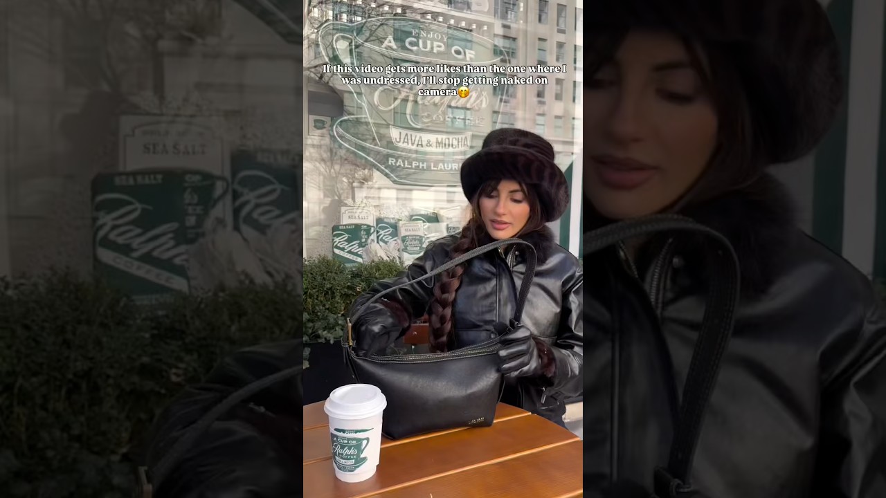 The perfect bag in NY city🤭 