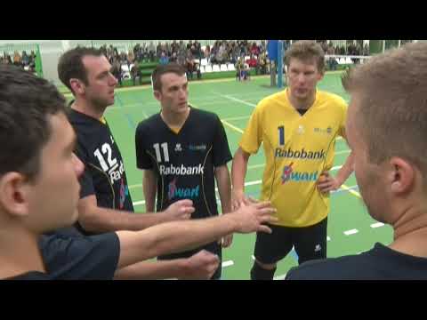 De volleyballers van vv Zaanstad verliezen hun eerste wedstrijd in de eredivisie