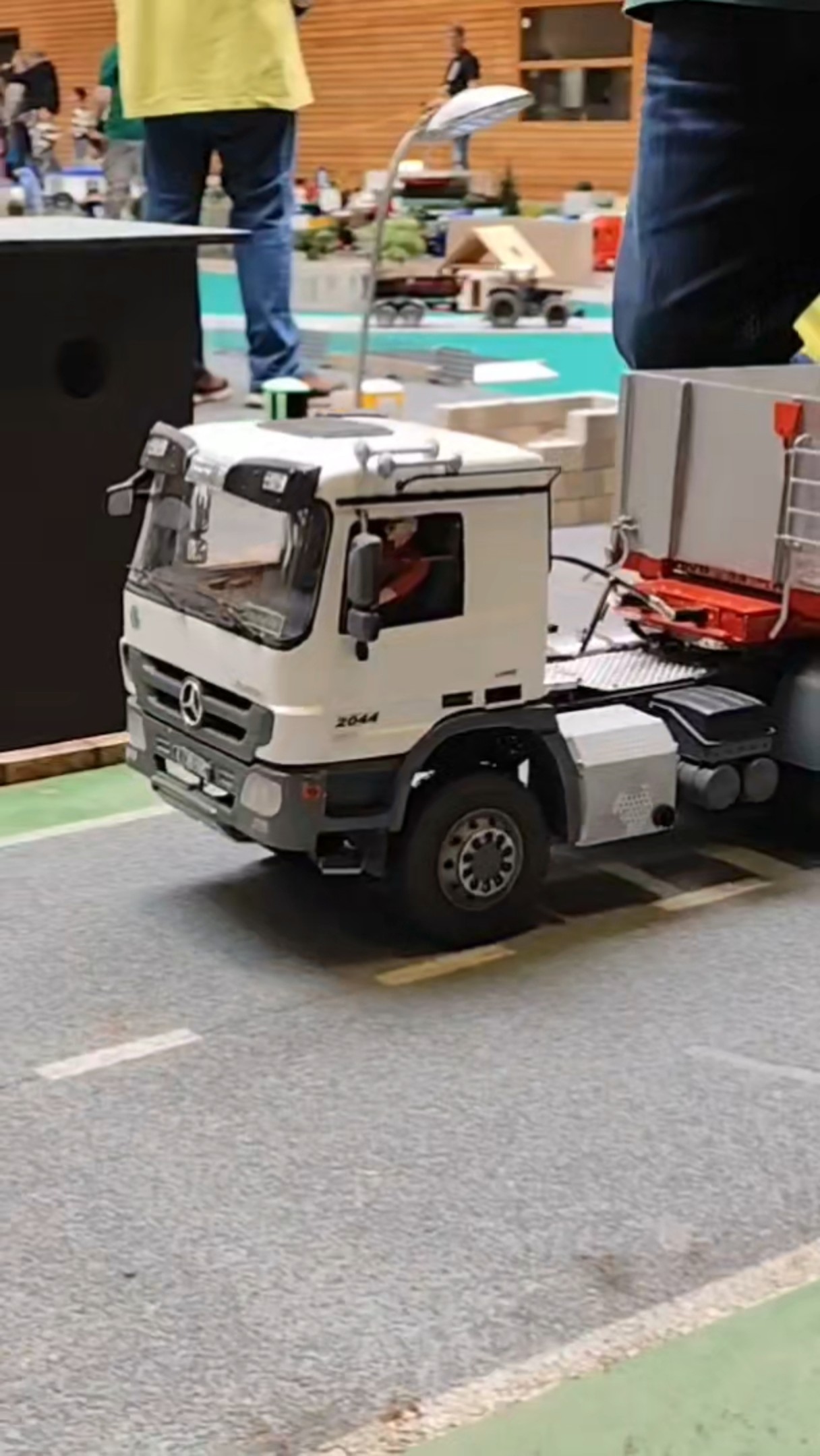 RC Truck Mercedes Benz Actros MP2 1:14 @ 17. Erlebnis Modellbau