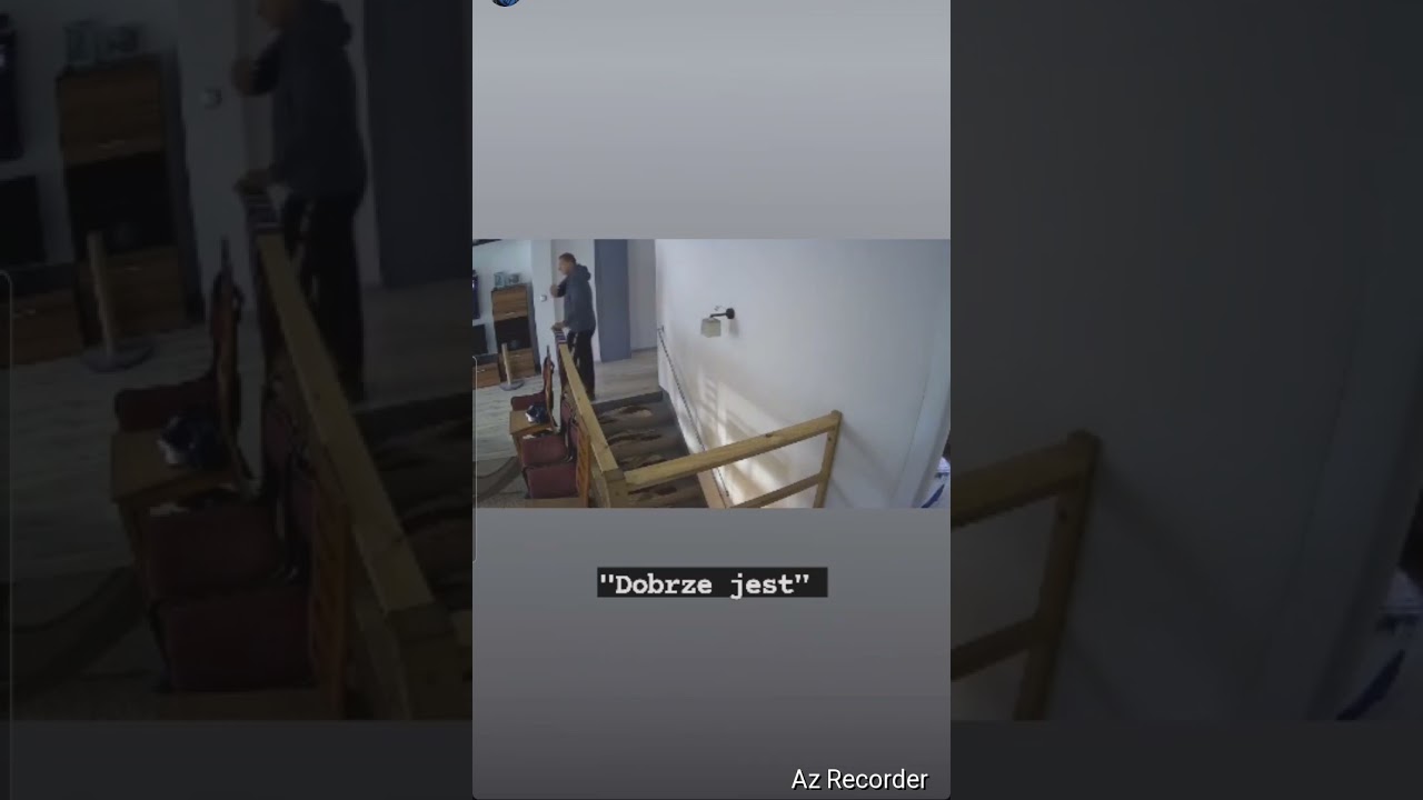 Papa Smerfik | Łysy zmarł [*] - nikt mu nie pomógł - +( Nagranie z Mieszkania ) @papasmerfik4636