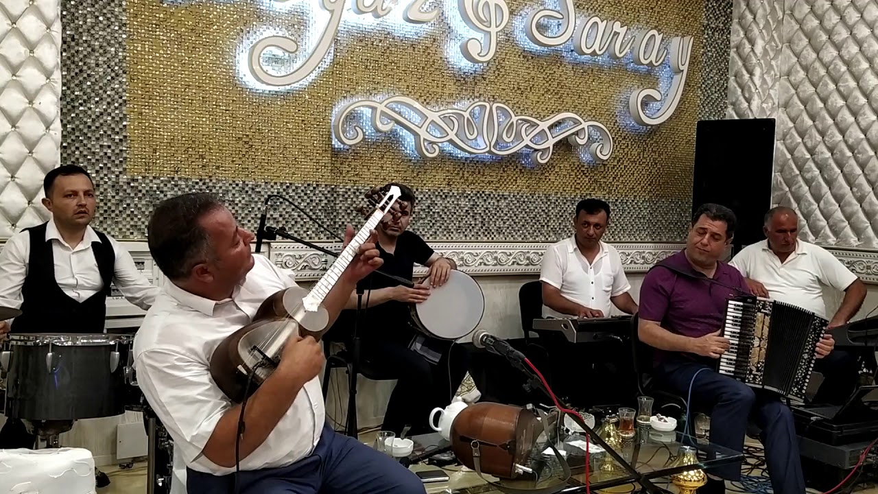 Azerbaycan'ın 1 nömrəli tarzeni Ayaz İmranov və gozel qarmon ifacisi Tahir Zakirov