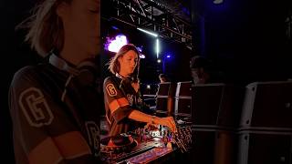 a track for the girls #indiedance #housemusic #djset #openair