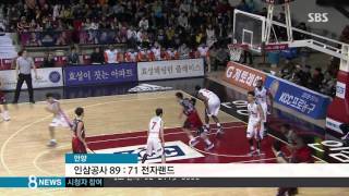 프로농구 동부 5연승…김주성 블록슛 '999개' / SBS