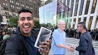 Shopping iPhone 15 Pro Max in New York! Ft. Tim Cook on Launch Day!