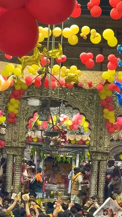 tere sang kheli holi tere sang thi diwali