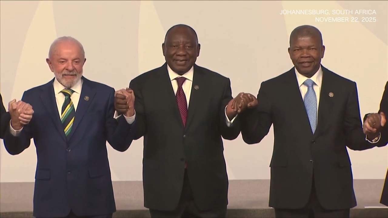 How G20 countries take a family photo amid split interests and a changing world