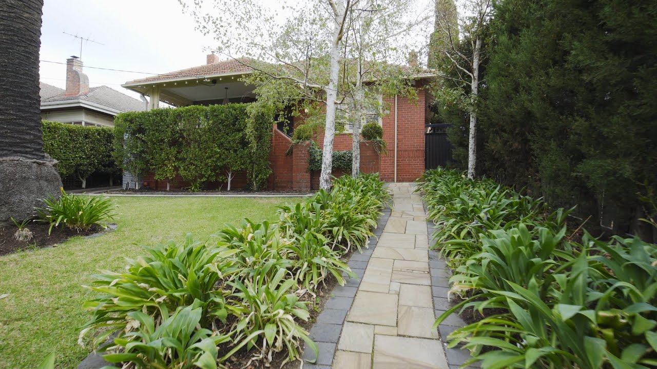  Marshall White: 12 Milton Parade, Malvern