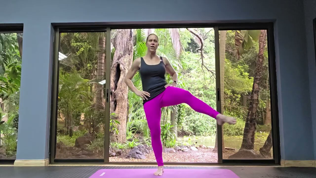 10 minute Pilates Balance Flow 