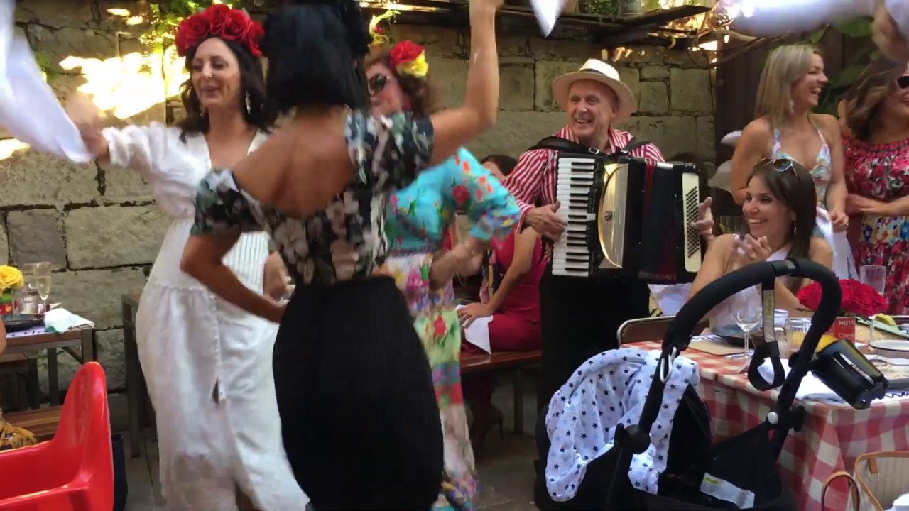 Ross Maio Piano Accordion Sydney NSW. Bridal Shower Party