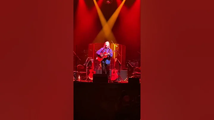 Mark Bateman playing Here Comes the Sun at the Par...
