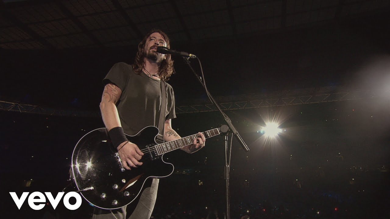 Learn to Fly - Foo Fighters Rockin'1000 Official Video