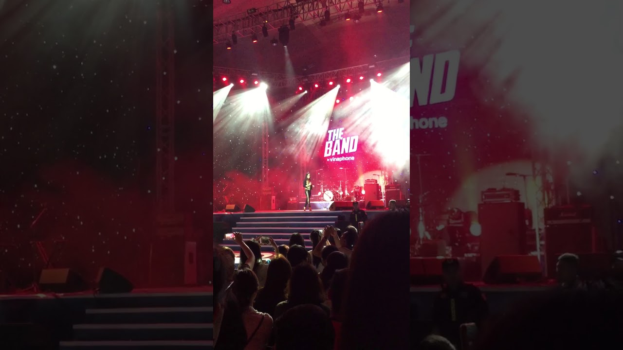 ĐỪNG HỎI EM (Live) - Mỹ Tâm góc quay cận đẹp không tì vết at The Band by Vinaphone in Hanoi 19032018