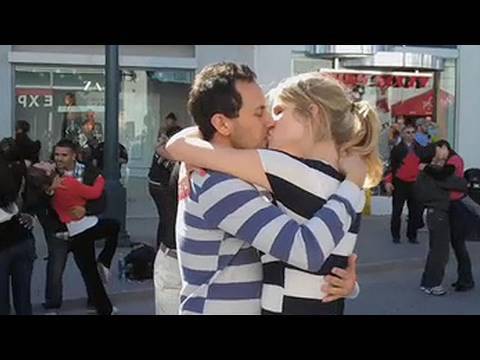 Ryan Ambushed By Couples Flash Mob | On Air With Ryan Seacrest