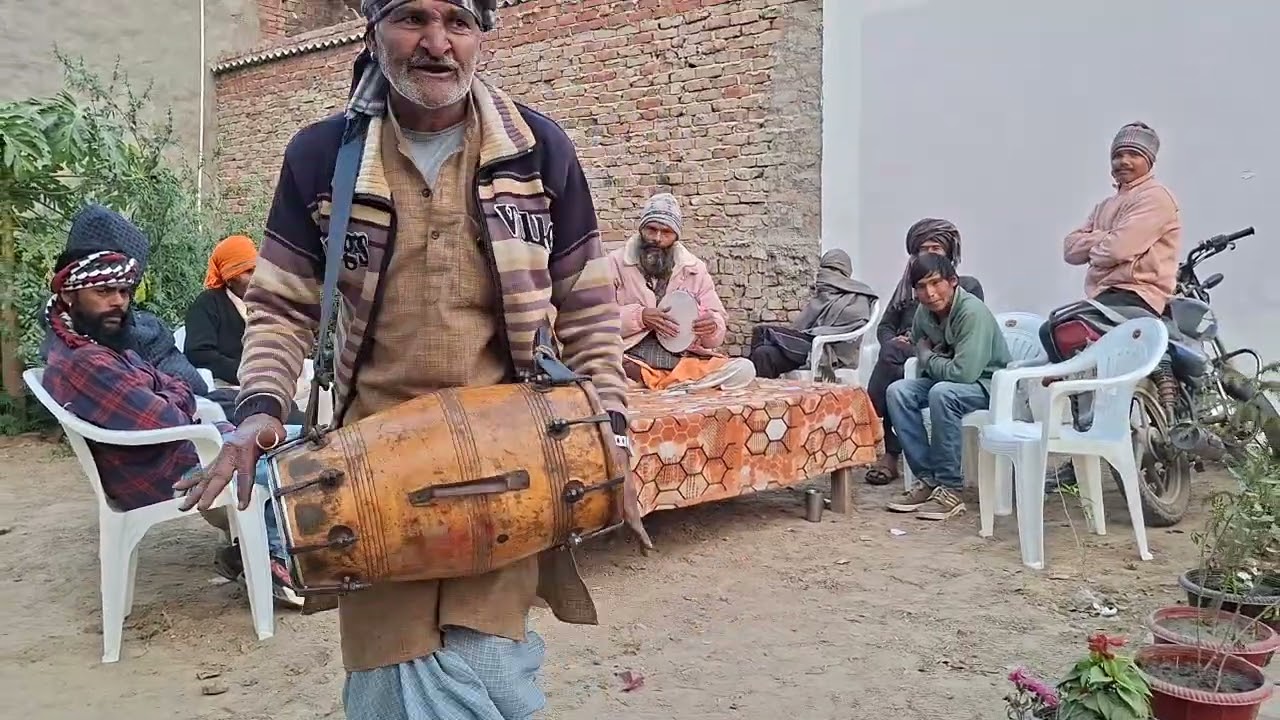 रफी की आवाज पप्पू ढोलक वाले बहुत अच्छा बजाते हैं