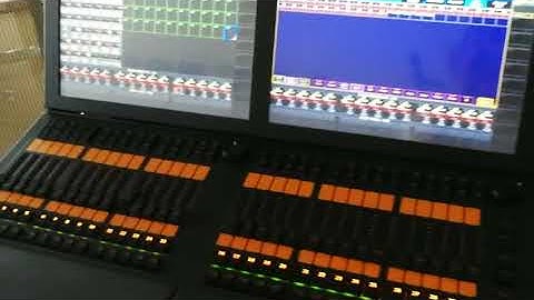 GrandMA2 full-size DMX Console Controller (DC013-D)