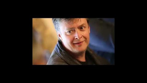 Signing  Sekret Machines with Tom DeLonge (Blink 182, Angels and Airwaves) and Peter Levenda.