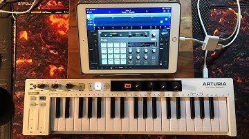 KORG Gadget - Making a Full Track in Less Than 30 Minutes - 90 bpm Chill Vibe - Live