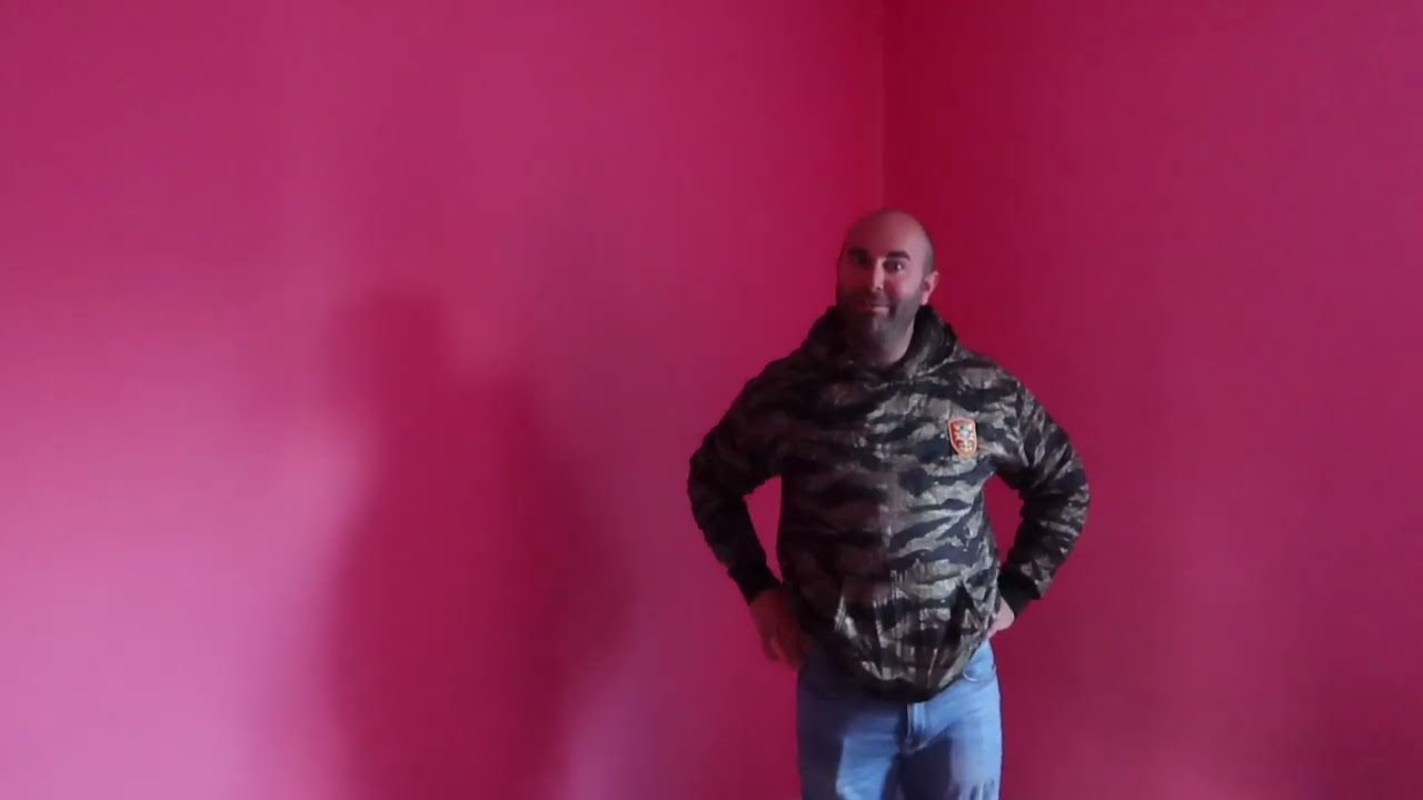 This Old Crack House 2.0 Part 2 - Colorful Rooms and Yard Transformation