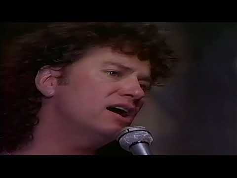 Mike And The Mechanics - Taken In (Subtitulado)