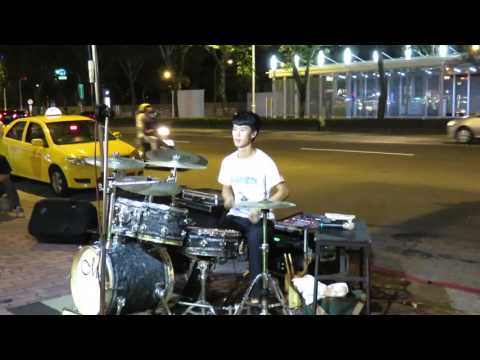 2015/11/13豆豆龍 爵士鼓（妖怪手錶）