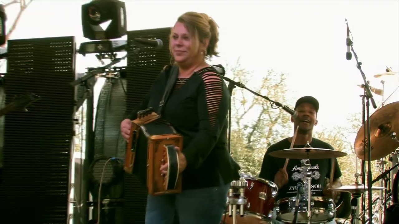 Amy Nicole & Zydeco Soul - Trail Ride