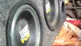 2 mtx roadthunder 8'' subwoofers playing hoods run down