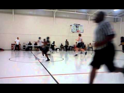 Lorenzo first basket