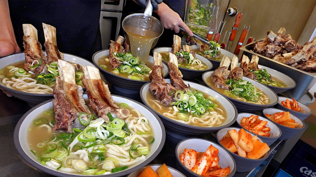 Why This Korean Noodle Master Works 15 Hours Alone — What NZ Food Lovers Can Learn