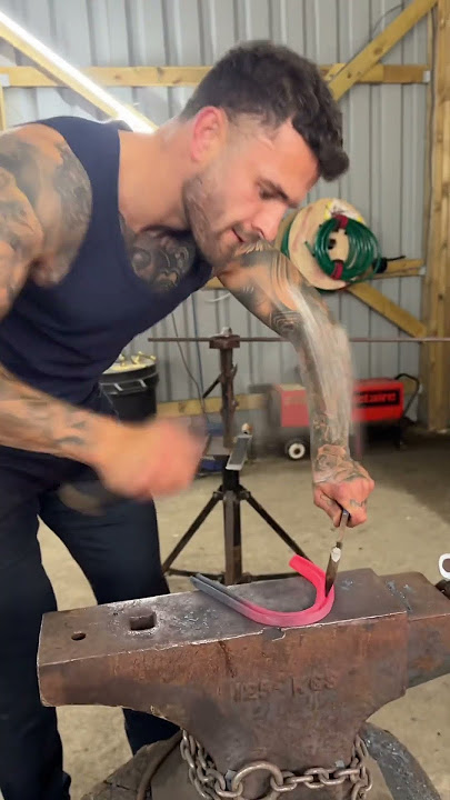 Watch me make a horseshoe part 5! A concave hunter hind #horse #shoe #shorts #fyp #metal