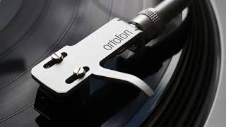 Download Lagu Gloria Estefan - Don't Wanna Lose You (1989 HQ Vinyl Rip) - Technics 1200G / Audio Technica ART9 MP3