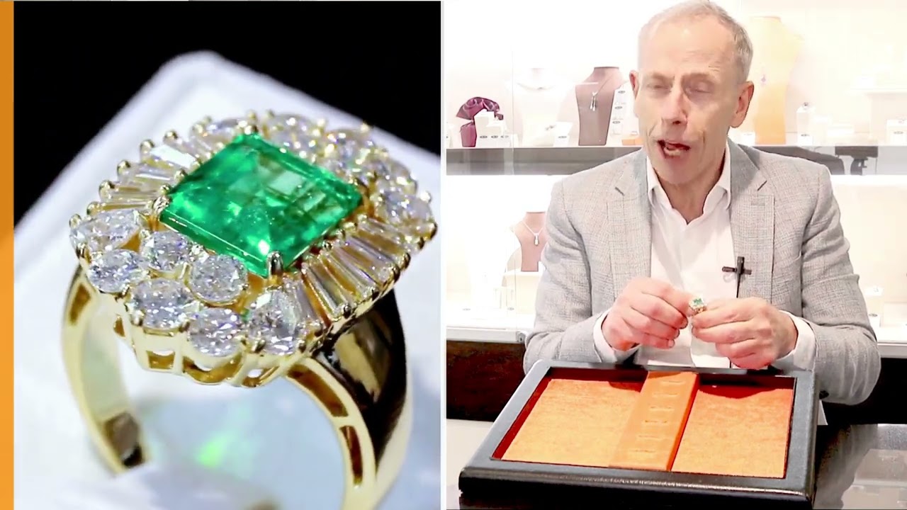 2.80 Ct Emerald And 2.75 Ct Diamond, 18 Ct Yellow Gold Dress Ring - Vintage Circa 1990