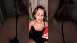 Satin Tante Punya Blh4N D4Da Lebar