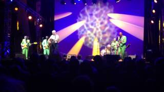 Nick Lowe w/Los Straitjackets Lincoln Center NYC 8/5/17