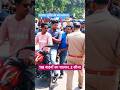देवरिया ट्रैफिक पुलिस का चेकिंग अभियान: बिना हेलमेट और लाइसेंस वालों पर गिरी गाज। #upnews
