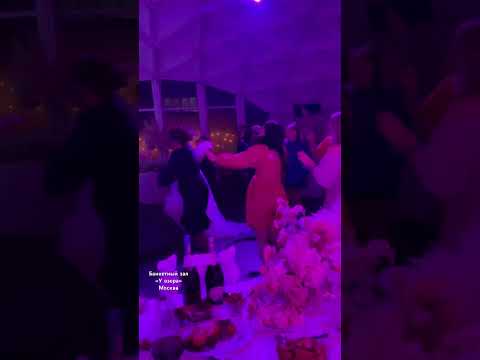 Банкетный зал в Москве, свободные даты можете узнать на сайте, все контакты в шапке профиля