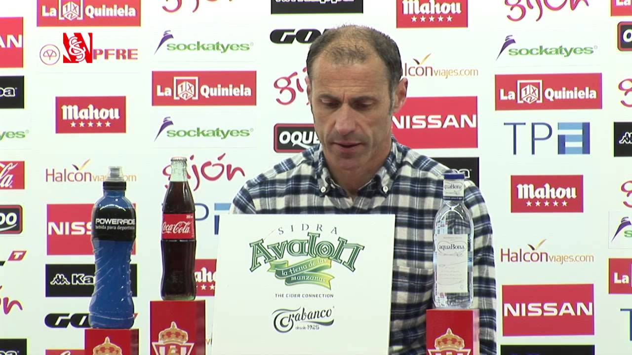 Alberto López, entrenador del Deportivo Alavés fútbol de guatemala