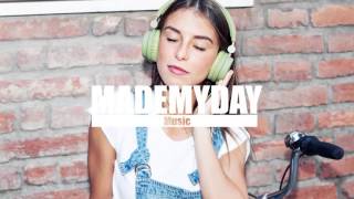 Une Fille Comme Toi - Grounds / Lapie [International]