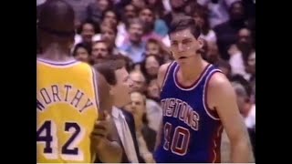 Another Pistons-Lakers Altercation (Laimbeer, Worthy, and Green - 1990)