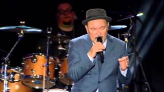 Video thumbnail of "Rubén Blades con Roberto Delgado & Orquesta en vivo - Amor y Control."