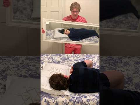 SCARY MIRROR PRANK