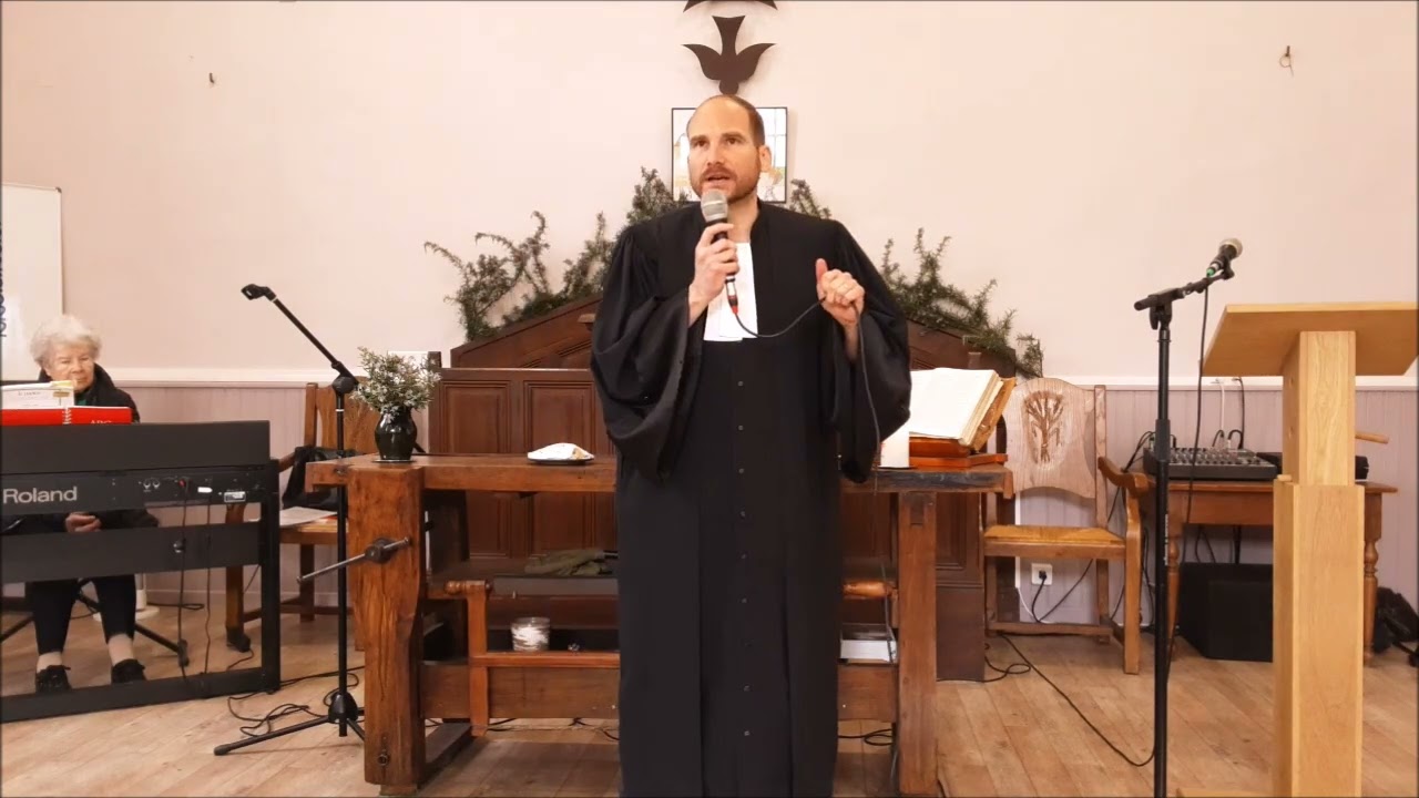 Jésus a souffert et est mort pour révéler la nature de Dieu