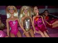 Minha coleção de barbies ( ler descrição )