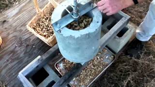 Universal Nut Sheller