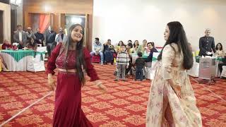 Beautiful Bridesmaid Mehendi dance | Abhay and Muskan