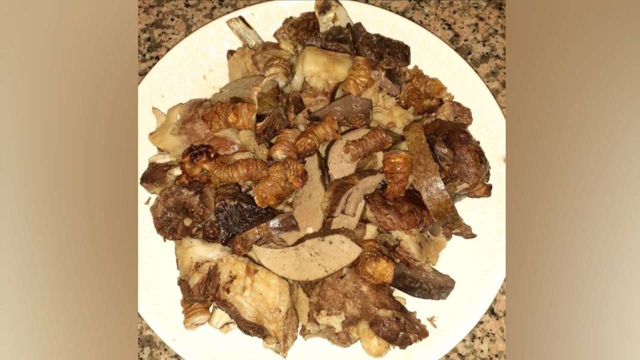 اكلة صحراوية بامتياز المعروفة  بالشية المرجن بمذاق رائع