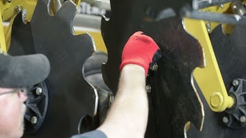 Checking and Replacing Hub Oil | ETS SoilWarrior